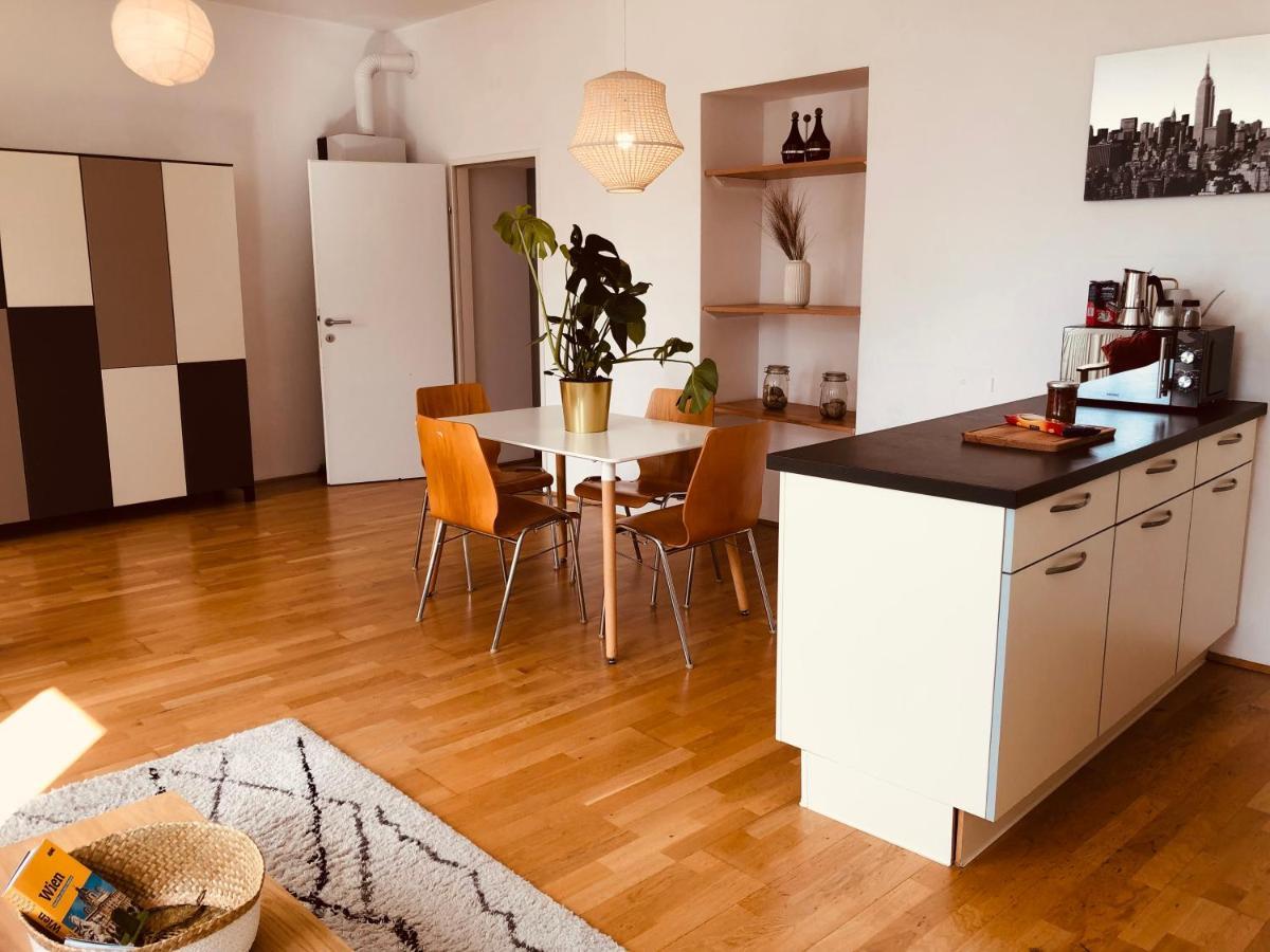 Helle 4 Zimmer Familien-Wohnung Mit Balkon! Schloss Schonbrunn In Gehdistanz เวียนนา ภายนอก รูปภาพ