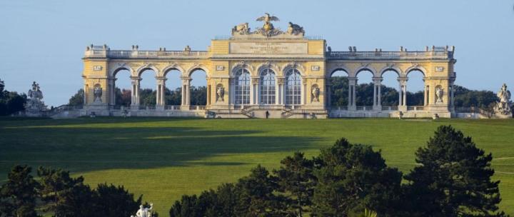 Helle 4 Zimmer Familien-Wohnung Mit Balkon! Schloss Schonbrunn In Gehdistanz เวียนนา ภายนอก รูปภาพ